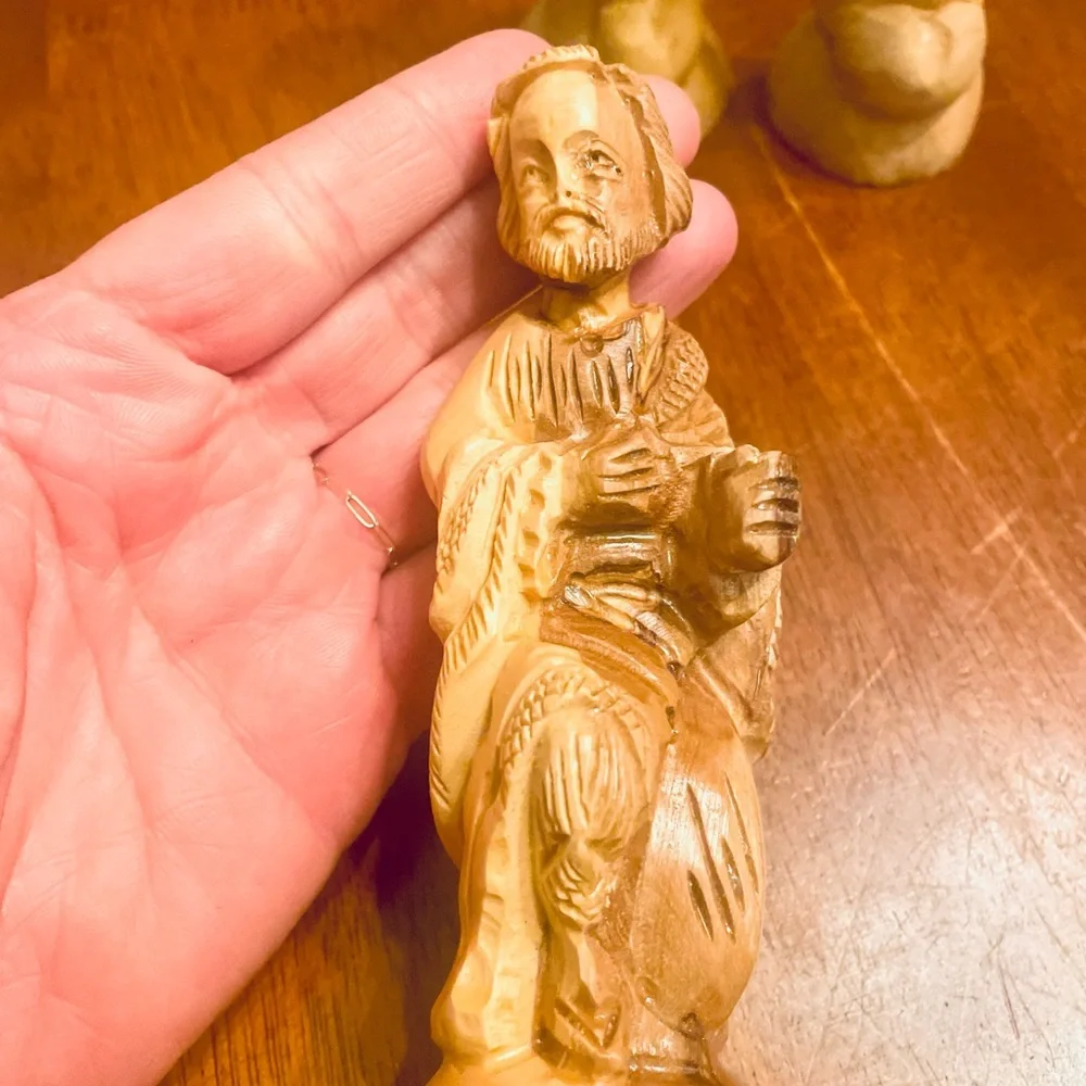 3 Vintage Hand Carved Olive Wood Statues - Picture 3 of 6